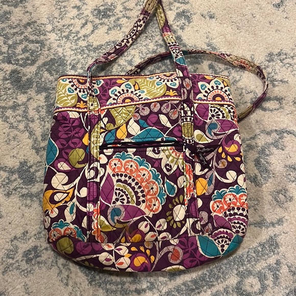 Vera Bradley hand bag - Picture 1 of 3